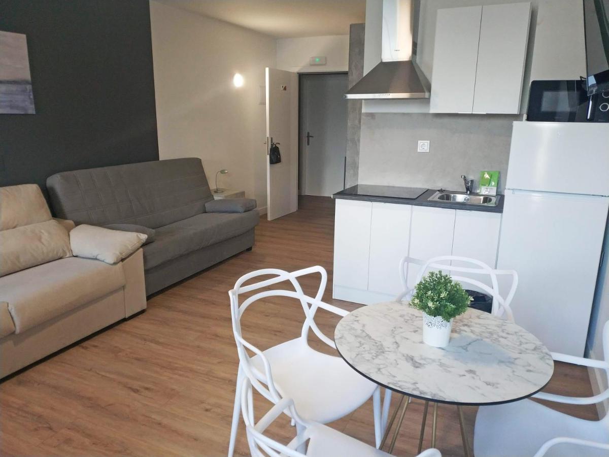 Apartamentos Hi Apartaments Santander 3000 Maliaño Dış mekan fotoğraf