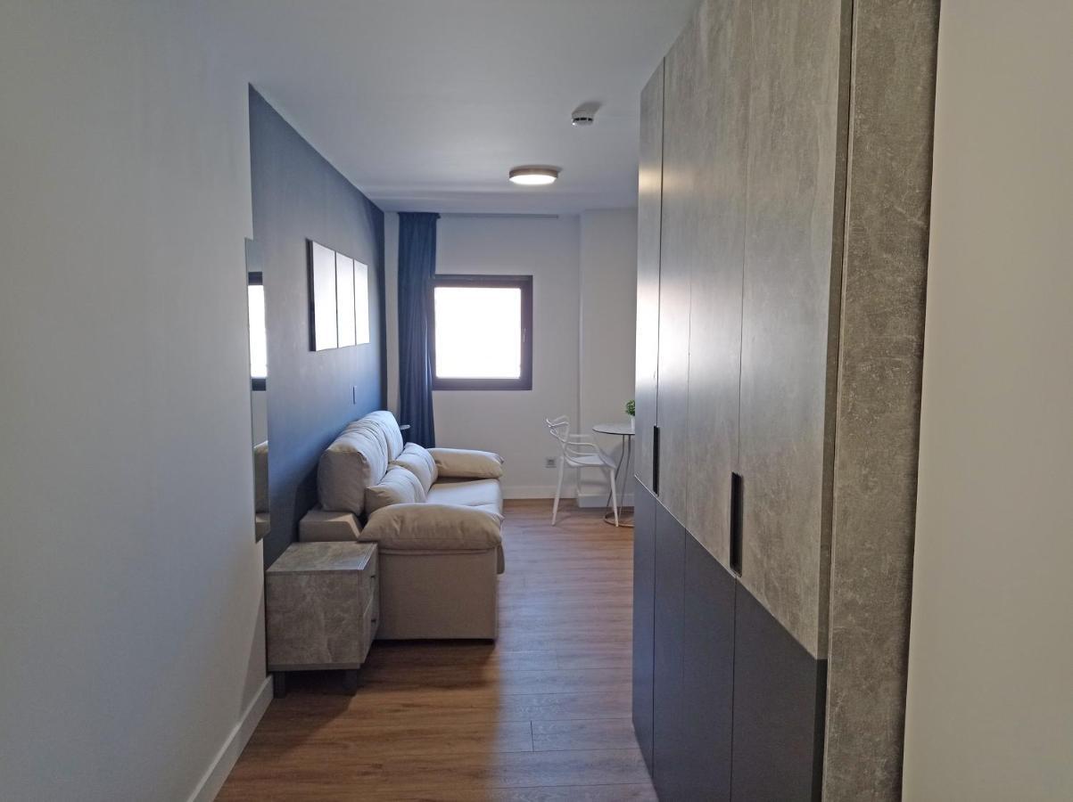 Apartamentos Hi Apartaments Santander 3000 Maliaño Dış mekan fotoğraf