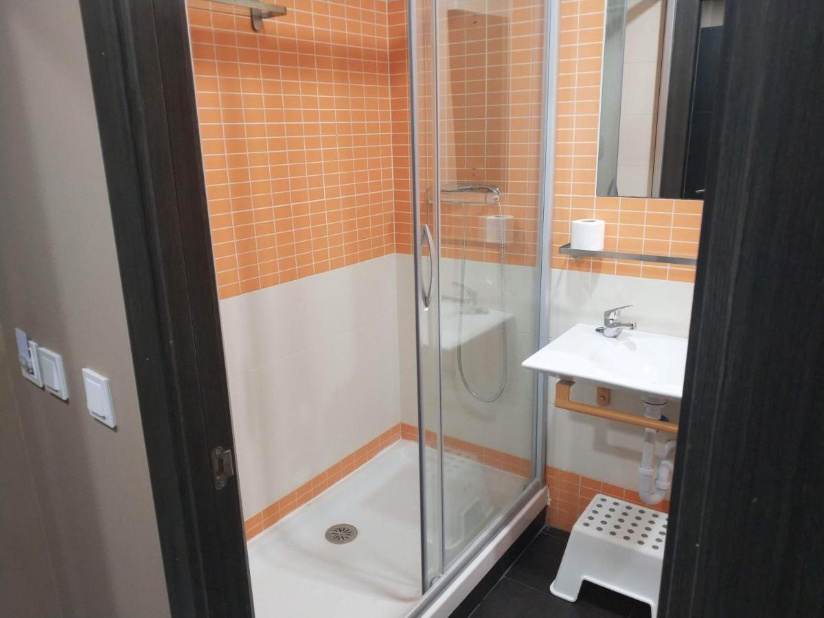 Apartamentos Hi Apartaments Santander 3000 Maliaño Dış mekan fotoğraf