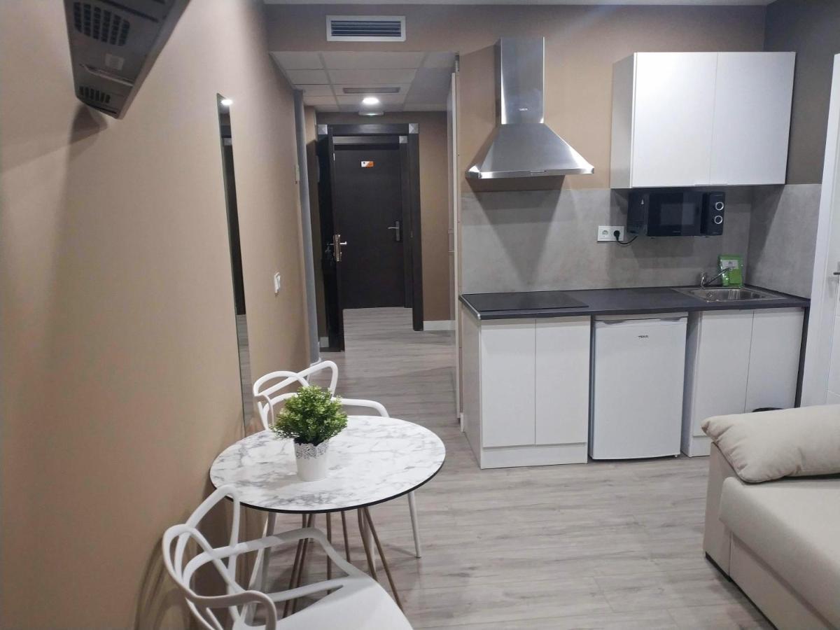 Apartamentos Hi Apartaments Santander 3000 Maliaño Dış mekan fotoğraf